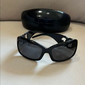 DG Black Rhinestone-Accent Women's Sunglasses with case